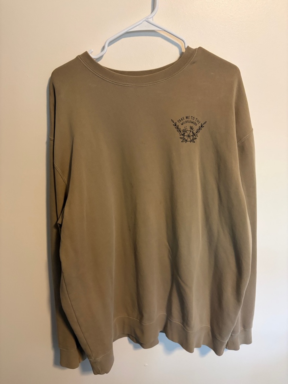 Women's Olive Green Crewneck Sweatshirt - Relaxed Pullover